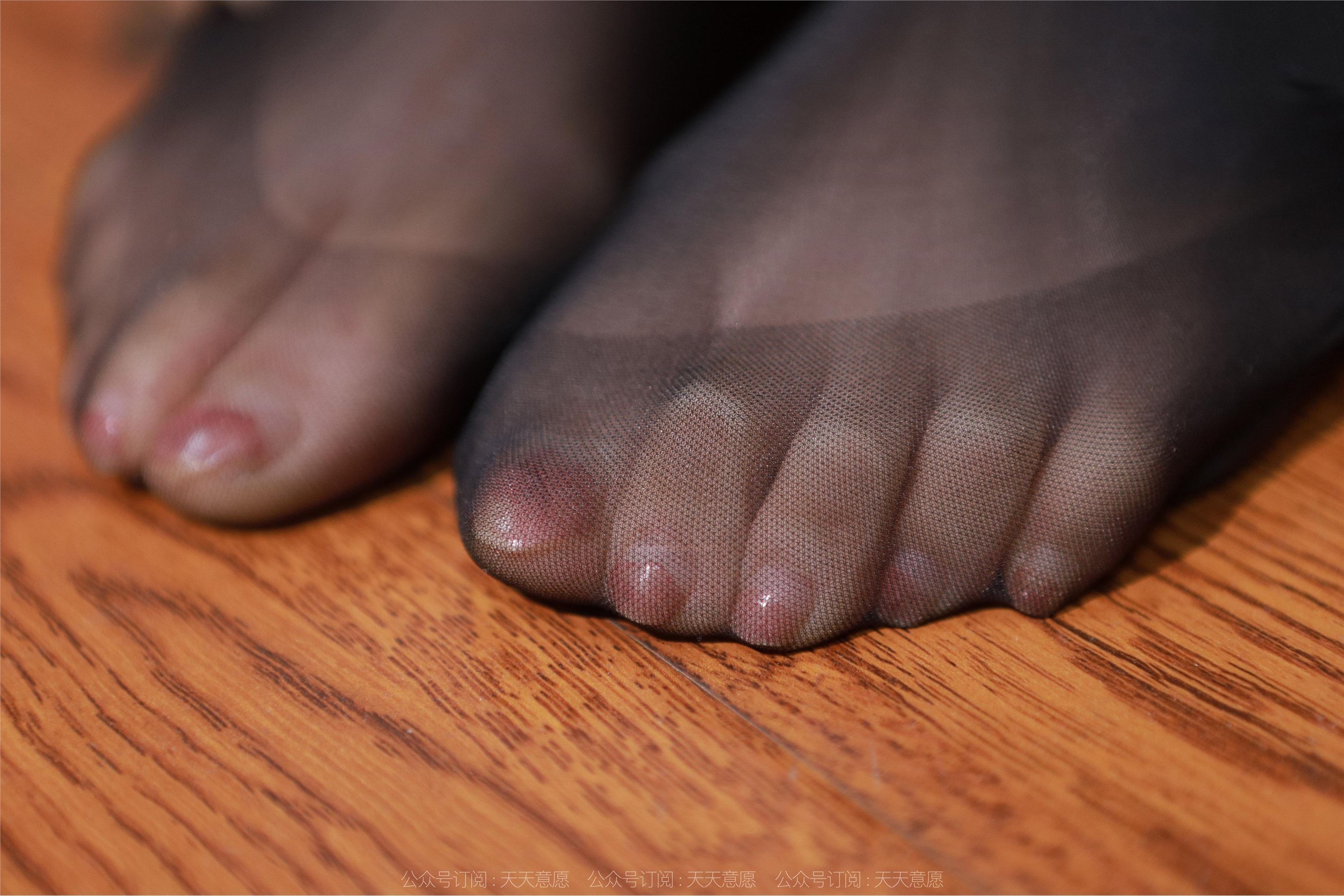 IESS异思趣向  2022.12.10 丝享家 1294 婉萍《油亮油亮》